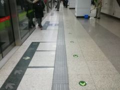 -白石桥南(地铁站)
