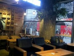 -Who乎coffee&bar