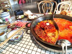 -董眼镜火锅(洪崖洞总店)