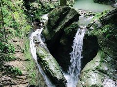 -龙水峡地缝景区