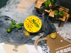 -ZING COFFEE 镜咖啡