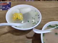 冬瓜玉米排骨汤-文叔·湖北名小吃·小龙虾(黄贝岭地铁站店)