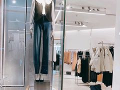 -ZARA(大上海时代广场店)