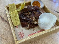 -怪噜范·老贵阳街头名小吃(鸿通城店)