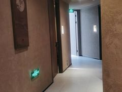 -灸春堂·艾灸·痛症·整脊连锁(之江银泰店)