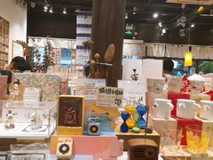 -猫的天空之城概念书店(杭州南宋御街店)