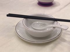 -五谷芳乳鸽王(海景店)