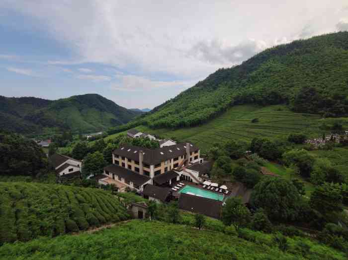 莫干山里法国山居-"没有更差只有这个最差!没有服务意识的酒店.