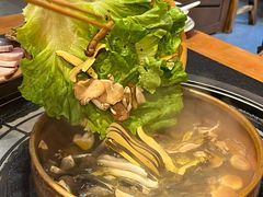 -阿山卓·野生菌火锅·纳西火塘烤肉