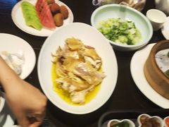 -通安客栈中餐厅·何家小馆