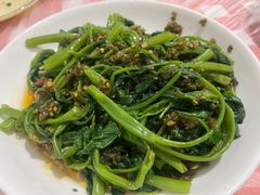 -洪霞餐馆