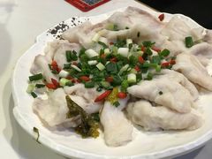 -德林酸菜鱼火锅(南丹店)