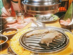 -青瓦炭韩潮烤肉(花园道店)