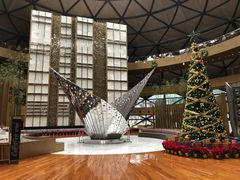 -上海滴水湖皇冠假日酒店