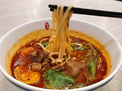 至臻麻辣牛肉面-康师傅私房牛肉面(马泉营奥莱店)
