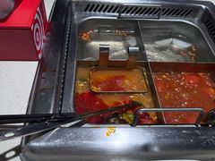-海底捞火锅鲜切牛肉主题店(长寿路店)