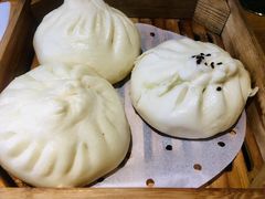 鲜汁大肉包-食膳公园包子铺(烈士公园店)