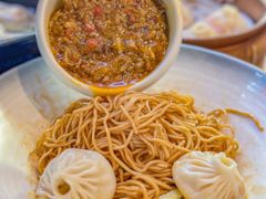 -馋三尺蟹粉小笼(人民广场店)