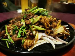 葱爆羊肉-万柳阁小馆·花园餐厅(龙潭湖店)