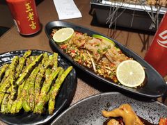 -曼听小寨海鲜烧烤·大连辣炒大王(盖州街店)
