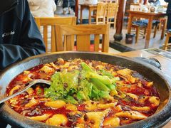 -都江堰石锅鱼