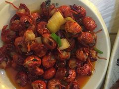 -巴厘龙虾·榜首油焖大虾(音乐学院·沿江酒馆店)