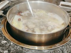-一席地·本地鸡窝·杭帮鸡火锅(萧山银隆百货店)