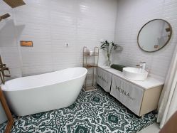 -FUMEIHUI·科技美肤·美体SPA