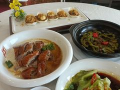 -天鲜阁·海鲜粤菜·33年老字号(石槎白云站店)