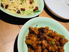 -弄堂里(西溪龙湖天街店)
