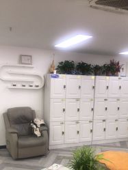 -米娜护肤造型