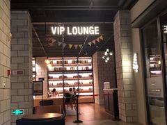 -CGV影城(滨江天街IMAX店)