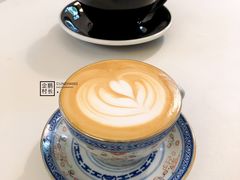 小拿铁-倦勤咖啡(中山南路店)