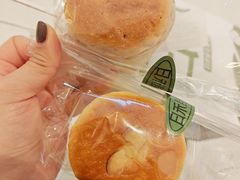 -日禾日尝鲜活面包(武商Mall店)