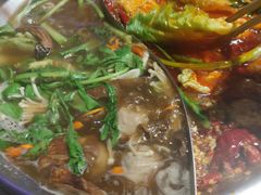 -麻辣英雄重庆火锅(二城广场店)