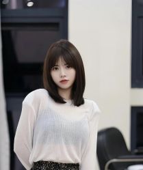 -丝语萱形象