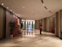 -苏州汇融广场假日酒店