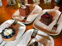 -UNI UNI(环亚凯瑟琳店)