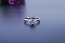 DSC_2218-威德钻石-克拉钻大本营(南京东路店)