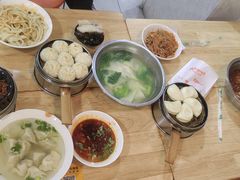 -王菊美食街·王菊面馆(总店)