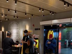-麦当劳(中山公园龙之梦店)