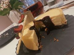 -潮一不贰·法式甜品·生日蛋糕·西式简餐(外滩店)