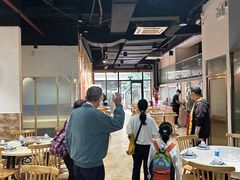 大堂-友德福.老字号粤菜.广州地标融合美食(荔湾路店)