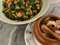 宣威小炒肉-蔼若春.传承三十年云南菜(金碧公园店)