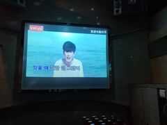 -好乐迪(张扬路八佰伴店)
