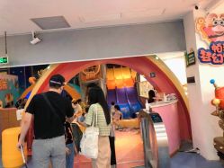 -太空学院儿童娱教乐园(中华广场店)