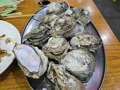 -蚝哥花姐湛江烤生蚝(美丽湾市场店)