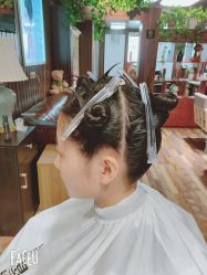 -构想时尚发型会所