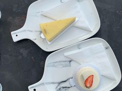 -UNI UNI(环亚凯瑟琳店)