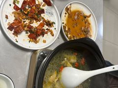 -阿峰饭店·本地土菜馆·农家土鸡煲·一品神仙鸡(报福店)